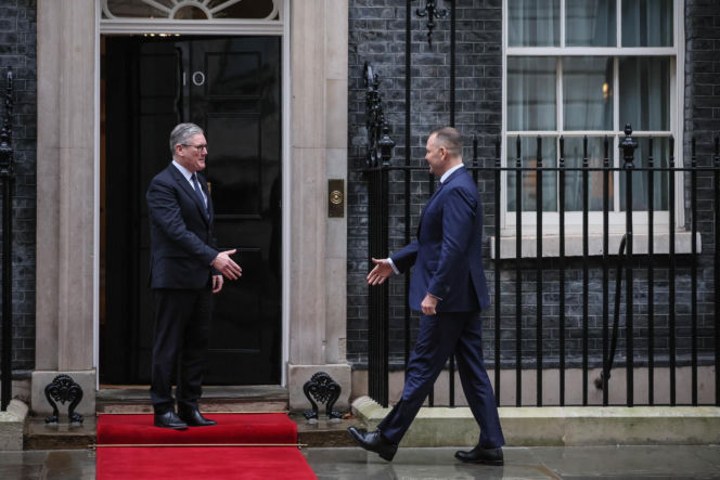 Karol Nawrocki, Keir Starmer