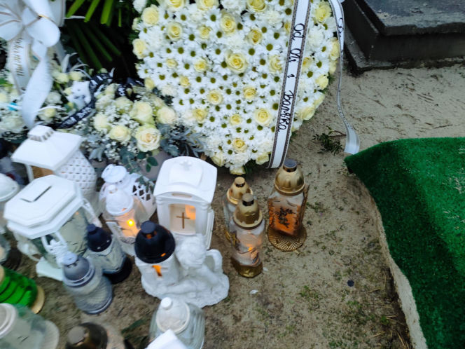Tak wygląda grób 11-letniego Nikodema Mareckiego dwa dni po pogrzebie