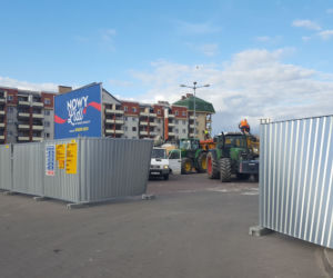 Po starym markecie prawie nie ma śladu. Nowy jesienią