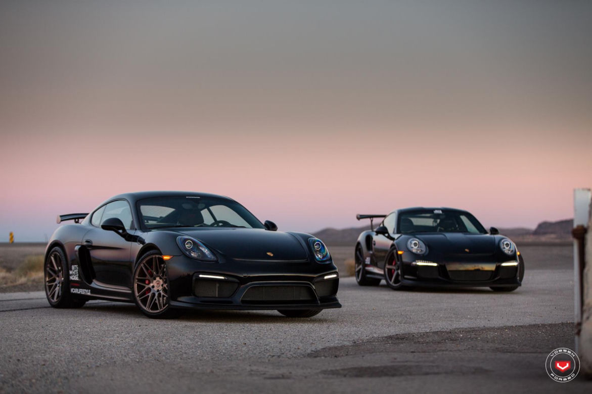 Porsche na felgach Vossen