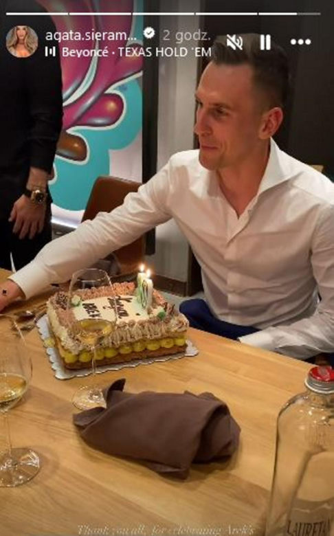 Arkadiusz Milik skończył 30 lat. Dostał wielką porcję motywacji na dalszą karierę, namiętne chwile z ukochaną