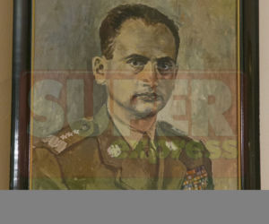 Jaruzelska wprowadza się do domu ojca