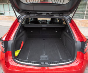 Toyota Corolla TS Kombi GR Sport 2.0 Hybrid 180 KM e-CVT 