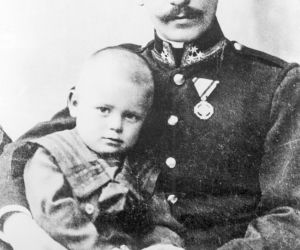 Dzieciństwo? Mimo wszystko szczęśliwe- Jan Paweł II