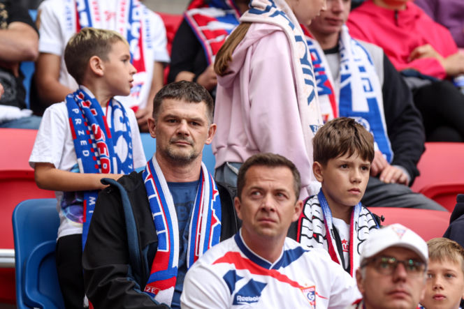 Górnik Zabrze - Lech Poznań: Zdjęcia kibiców i zawodników z meczu 8. kolejki PKO BP Ekstraklasy