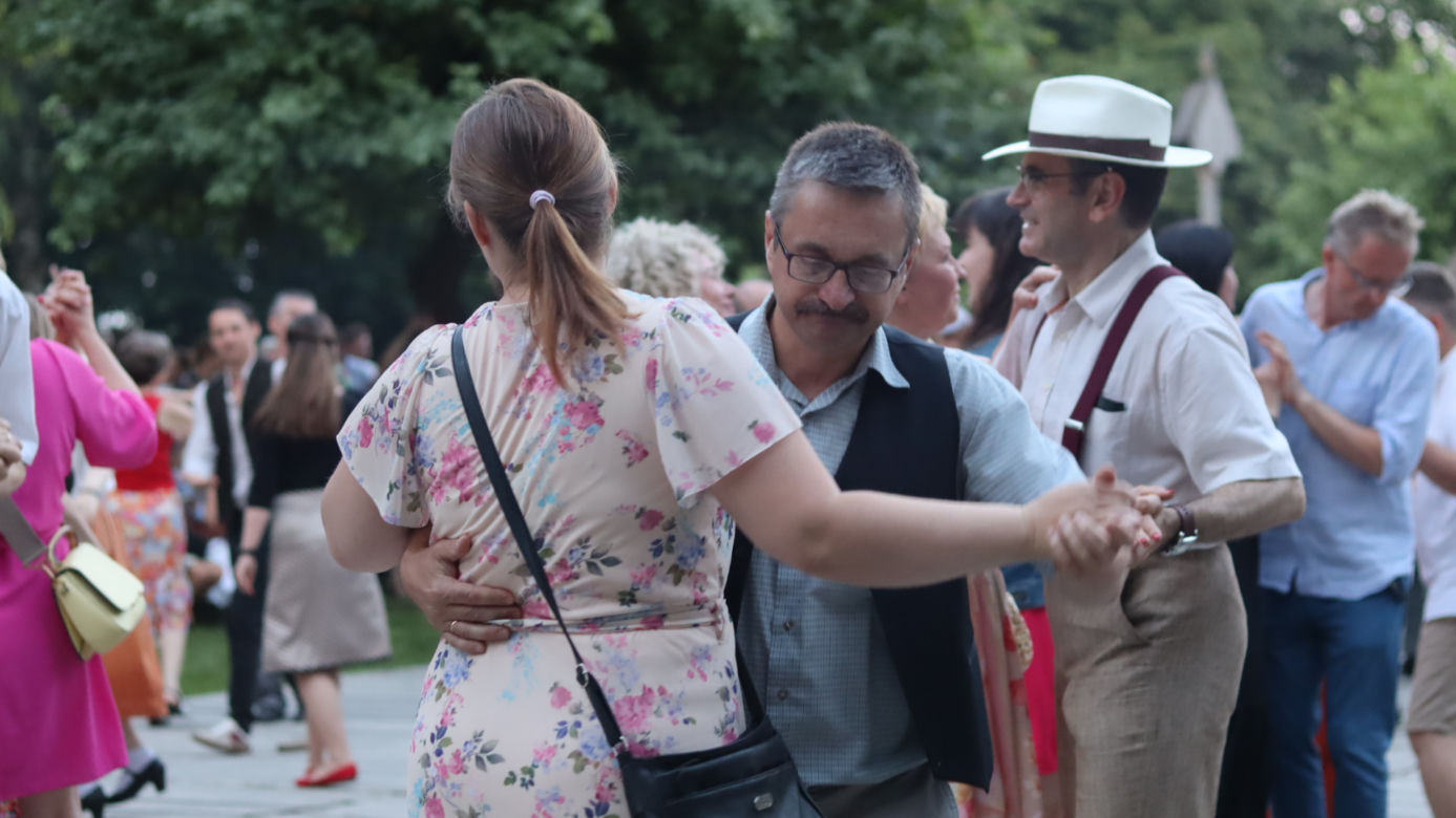 Wszyscy ruszyli do zabawy! Tak wyglądała potańcówka w lubelskim skansenie!