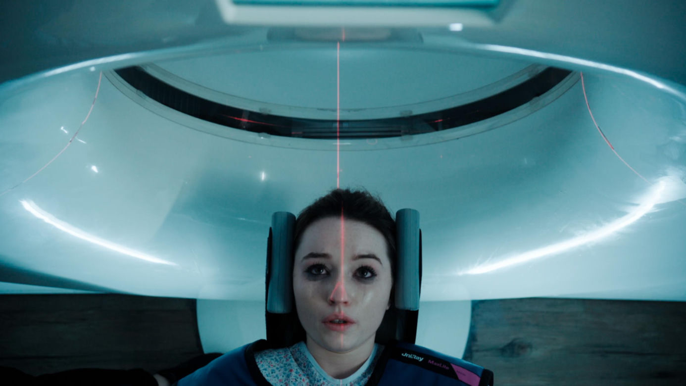 W roli głównej Kaitlyn Dever, premiera 9 lutego w Netflixie.
