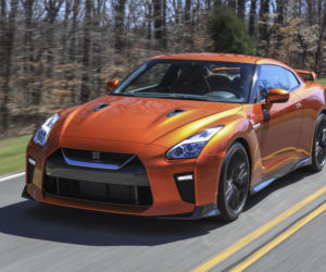 Nissan GT-R lifting 2017