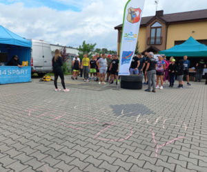 Trwa Ultramaraton Wsparcia i piknik rodzinny w Lesznie