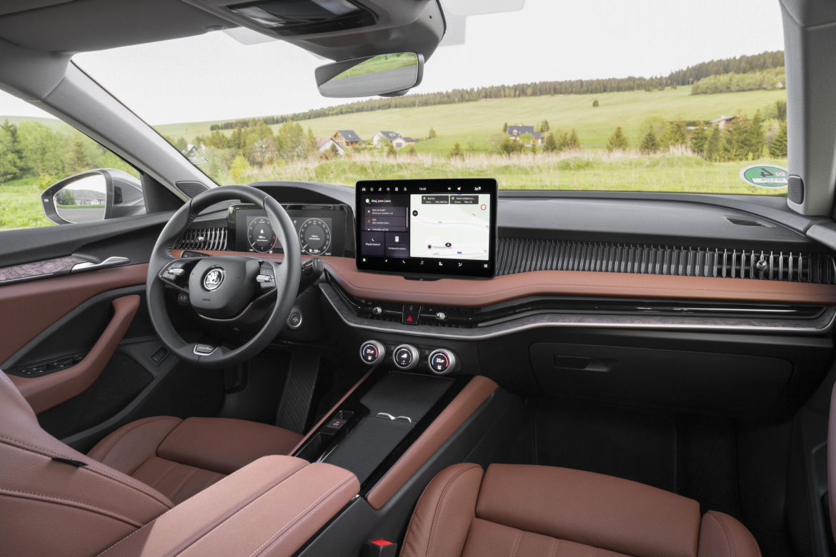 Nowa Škoda Superb