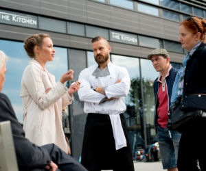 Na noże Wiola (Weronika Książkiewicz), Darek (Piotr Stramowski), Dorota Chamczyk, Piotr Głowacki