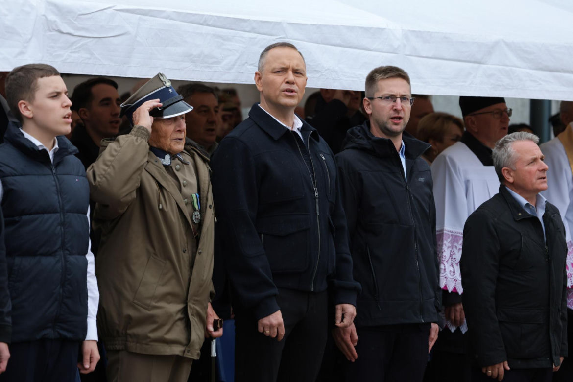 Prezydent Karol Nawrocki na otwarciu strzelnicy sportowej w Bogutach-Piankach