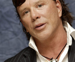  Mickey Rourke ma nową twarz 