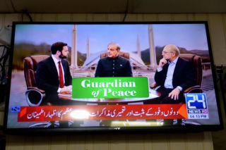 Ruszyły rozmowy pokojowe! Irańczycy i Amerykanie przy jednym stole