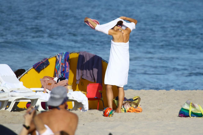Anna Czartoryska-Niemczycka na plaży