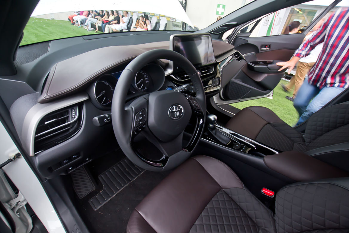 Toyota C-HR, prezentacja Stadion Legii