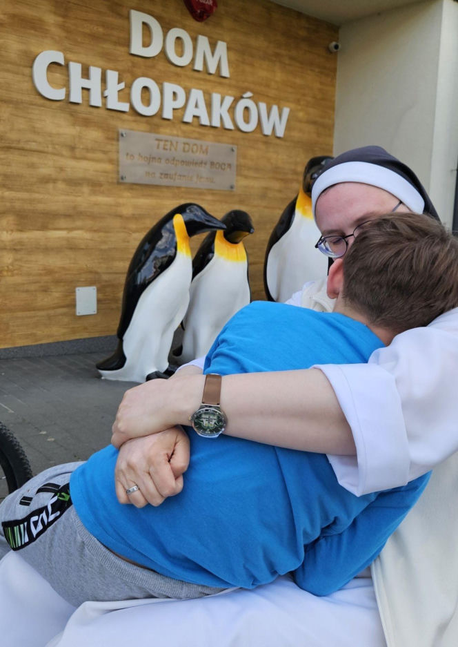 Koniec przyjmowania dzieci do DPS-ów?! Siostry z Broniszewic zaniepokojone planami rządu