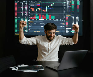 Wall Street w tarapatach: Czy to koniec hossy na giełdzie? Eksperci ostrzegają