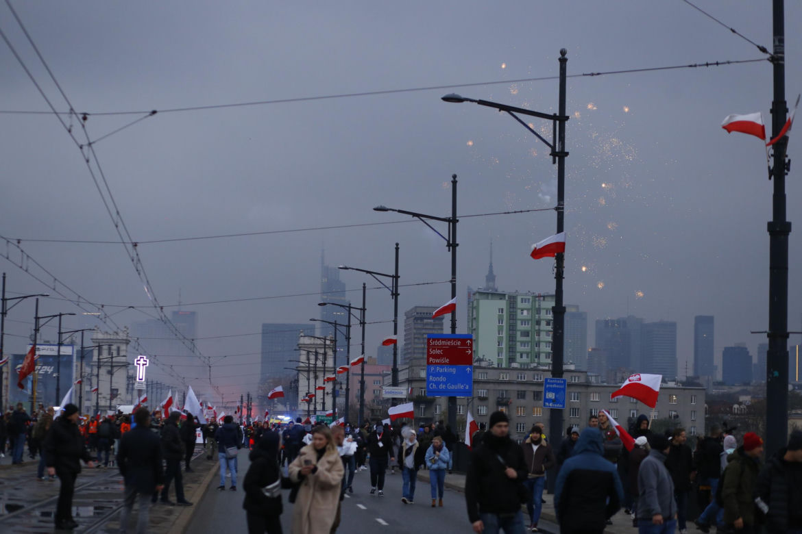 Marsz Niepodległości 2023 Warszawa. ZDJĘCIA. Tak stolica wygląda 11 listopada! GALERIA cz. 1