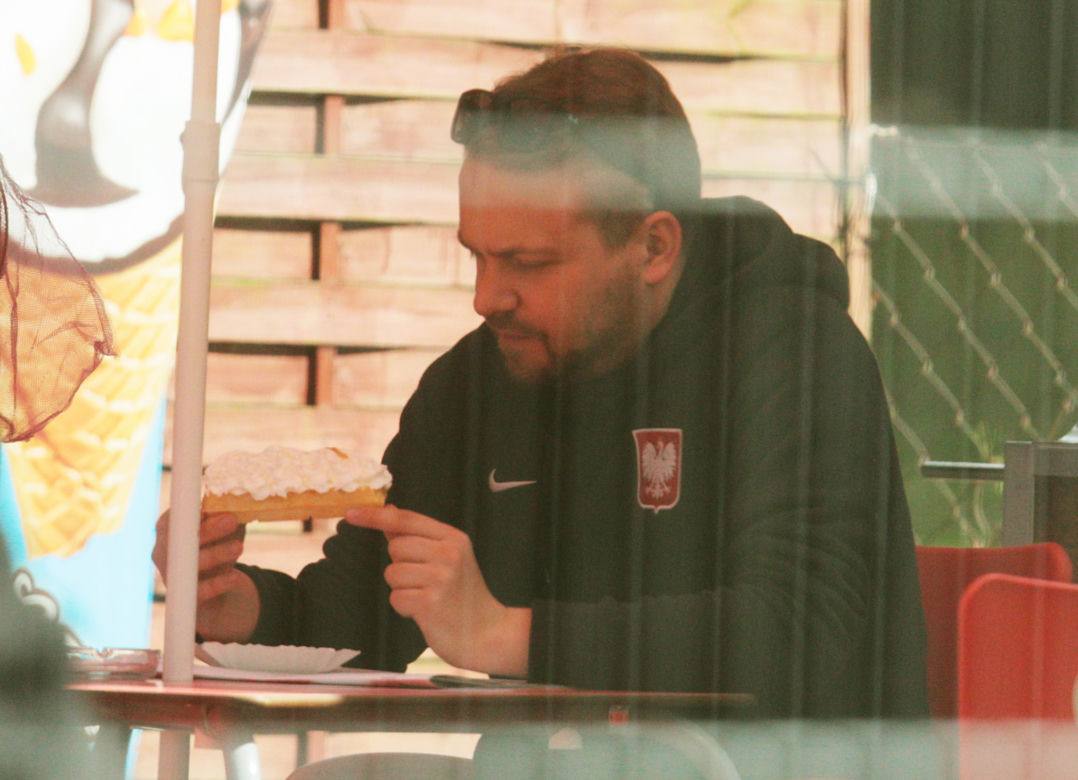 Minister Jacek Ozdoba odpłynął.