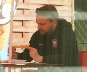 Minister Jacek Ozdoba odpłynął.