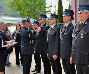 Uroczyste Obchody Dnia Strażaka w Starachowicach. Odznaczenia, awanse i wyróżnienia dla strażaków