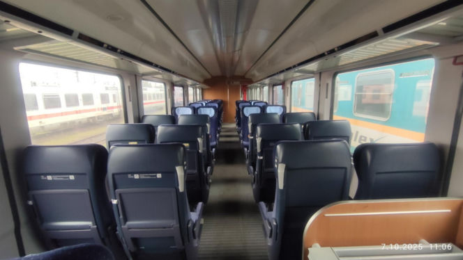 Poniemieckie wagony wjadą na polskie tory w 2026 roku. Pokazano wnętrza