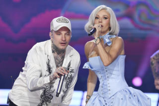 Doda nie zaśpiewa ze Smolastym ich wielkiego hitu. Nie do wiary na kogo postawił muzyk!