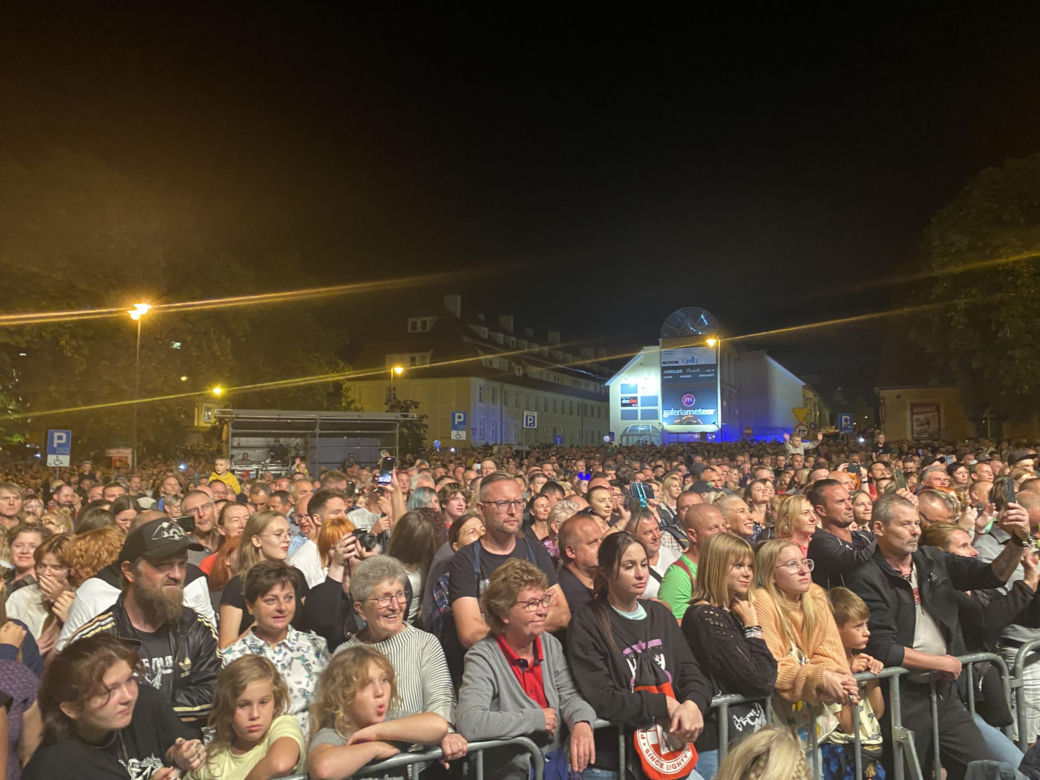  T.Love zagrał podczas Winobrania 2023 w Zielonej Górze. Zebrały się tłumy!