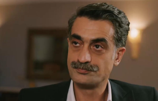 Złoty chłopak, odcinek 272: Zdrada w murach posiadłości! Aysen przechodzi na stronę wroga i pomaga Sinanowi!