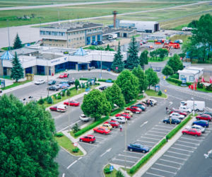 Tak się kiedyś latało! Katowice Airport 20 lat temu. Te zdjęcia to prawdziwa podróż w czasie