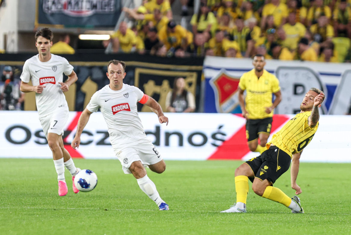 Zdjęcia kibiców z meczu GKS Katowice - MSK Żilina