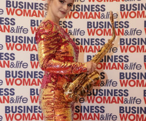 Gwiazdy na balu charytatywnym Businesswoman & life