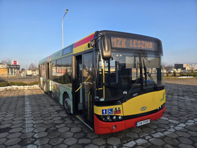 „Gość” w taborze MZK w Lesznie. Miejski przewoźnik wypożyczył autobus z innego miasta