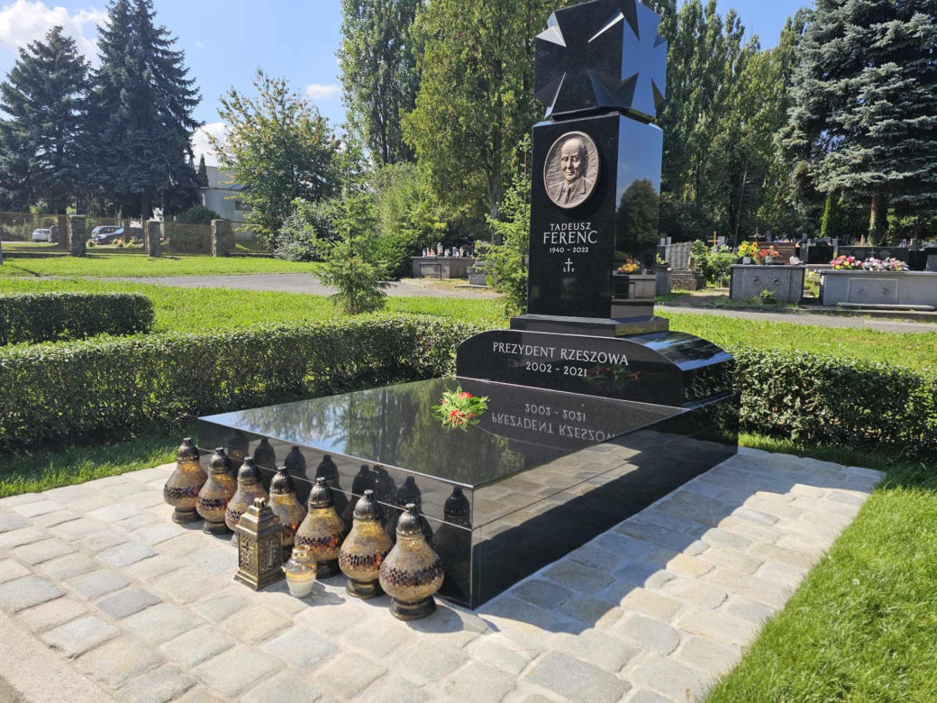 Grób Tadeusza Ferenca [GALERIA]