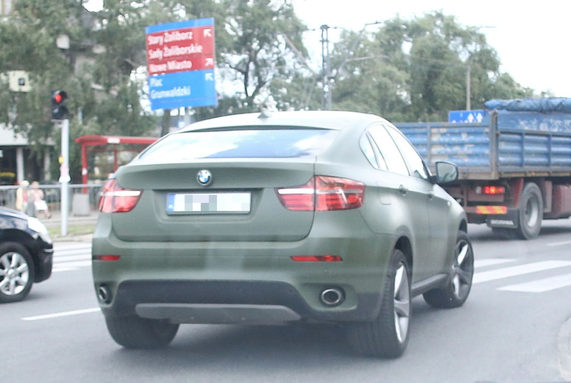 Martyna Wojciechowska jeździ tuningowanym BMW X6