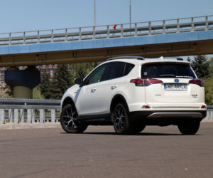 Toyota RAV4 2.5 Hybrid E-CVT 4x4