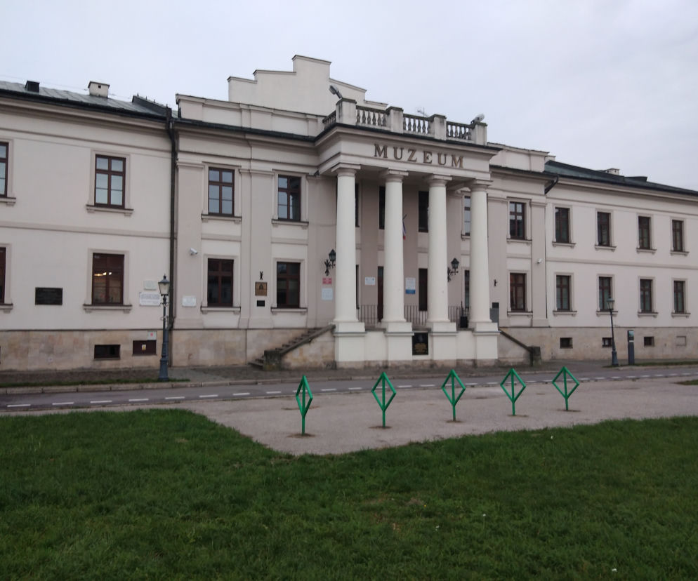 Zabytkowe budynki w Radomiu. Sprawdź, co kiedyś mieściło się w tych miejscach [ZDJĘCIA]