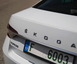 Skoda Superb lifting 2020