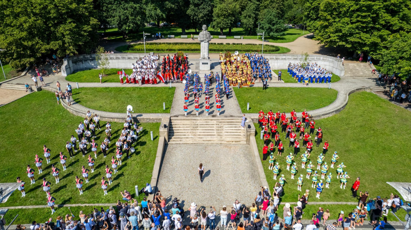 Letni vibe i gwiazdy na scenie: ESKA Music Tour rozgrzeje Szczecin podczas Żagli 2025!