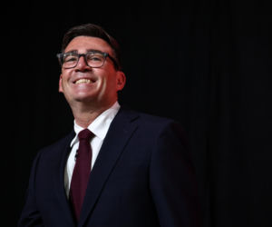 Andy Burnham został w poniedziałek 59. premierem Wielkiej Brytanii - potwierdził Pałac Buckingham