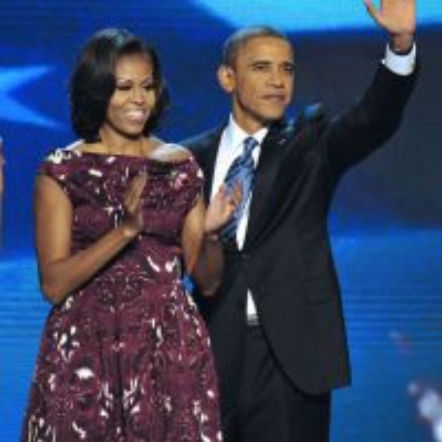Michelle Obama śpiewa dla swoich dziewczyn! Piosenka charytatywna z Kelly Clarkson!