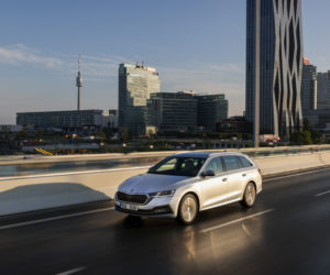  (2021) Skoda Octavia e-TEC