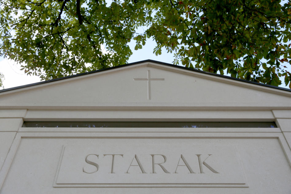Tak dziś wygląda grób Piotra Woźniaka-Staraka