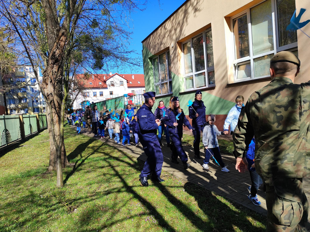 Na terenie Publicznego Przedszkola nr 3 odbył się bieg "Rozwiń skrzydła"
