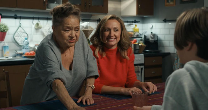 Barwy szczęścia odc. 3347. Asia (Anna Gzyra), Lucyna (Grażyna Zielińska), Emil (Artem Malashchuk)