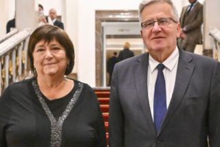 Anna Komorowska zachwyca na prapremierze opery. Dawno niewidziana była pierwsza dama