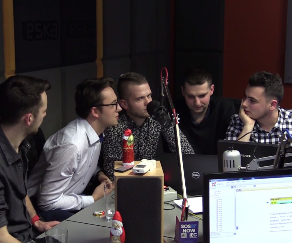 Ministranci z Katowic zaśpiewali NA ŻYWO w Radiu Eska swój hit 