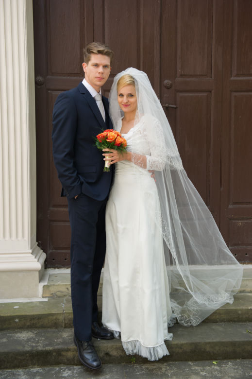 Na Wspólnej 2185. Sandra (Michalina Robakiewicz), Michel (Mariusz Ochociński