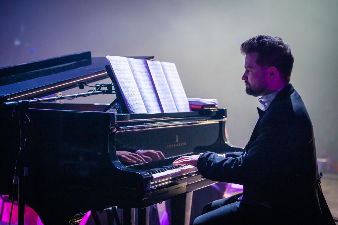 Noworoczny Koncert Wiedeński w wykonaniu Orkiestry Księżniczek na scenie CSK w Lublinie